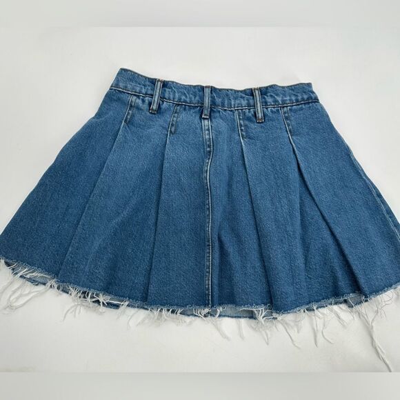 Lovers and Friends Revolve Angel California Denim Jean Pleated Mini Skirt XS - Picture 8 of 10